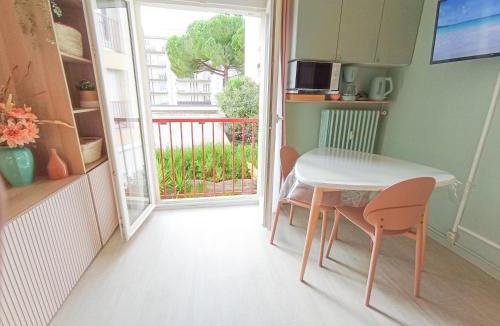 Les Cevennes Apartment | Studio 50m tram parking gratuit 13min gare