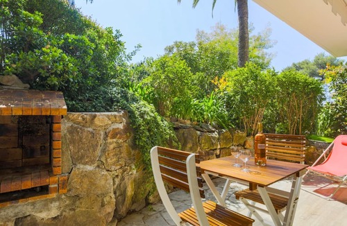 California - Pezou Apartment | Studio A/C La Californie with patio by Olidesi