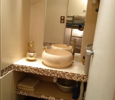 Le Sauze Apartment | Studio au pied des pistes