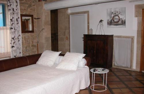 Saint-Chamas Apartment | studio au pied des troglodytes, près de la plage