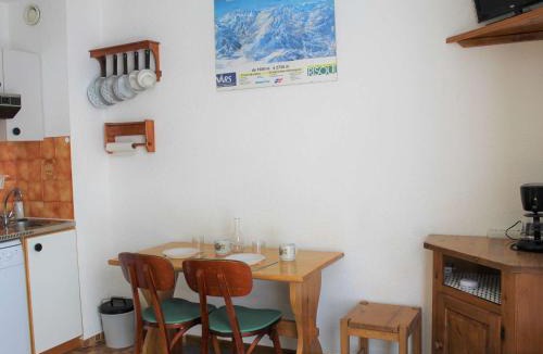 Les Claux Apartment | Studio avec Coin Montagne, 100m des Pistes et Commerces, 4 Couchages - Vars Les Claux - FR-1-330B-81