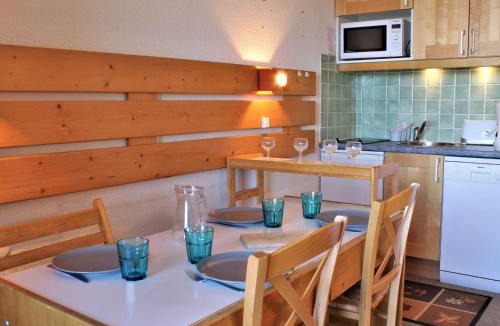 Risoul Apartment | Studio cabine 4 pers, pied de pistes, animaux acceptés – Risoul 1850 - FR-1-330-221