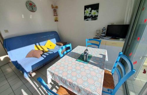 Marseillan Apartment | Studio cabine 4 personnes avec terrasse et parking à Marseillan-Plage - FR-1-326-388