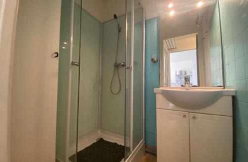 Sainte-Maxime Apartment | Studio cabine avec piscine, parking privatif, loggia et accès plage à pied - Sainte-Maxime - FR-1-226-534