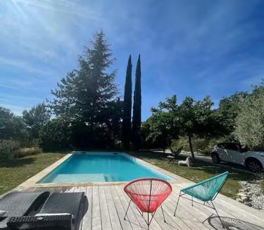 Eguilles Bed & Breakfast | Studio calme 15 min Aix en Provence