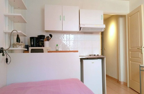 Digne-les-Bains Apartment | Studio - City Center - Quiet