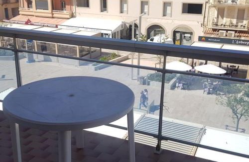 Valras-Plage Apartment | Studio climatisé, balcon, proche plage et commerces - FR-1-701-57