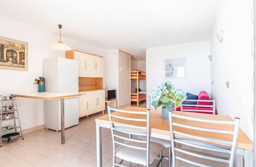 Sete Apartment | Studio for 4 with terrace, beach access, and private parking