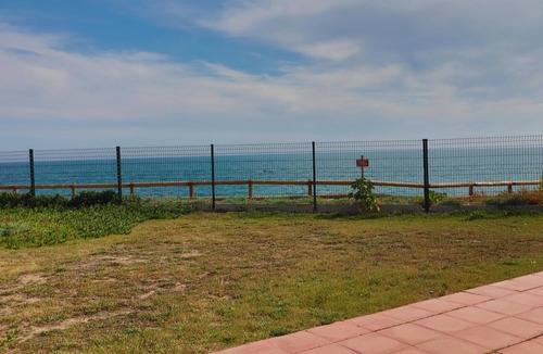 Sete Apartment | Studio for 4 with terrace, beach access, and private parking