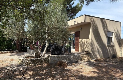 Senas Apartment | Studio in the countryside between Alpilles and Luberon