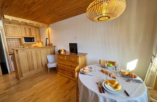 Les Claux Apartment | Studio in Vars for 4 people