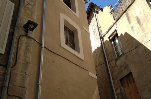 Avignon City Centre Apartment | Studio "le travertin"