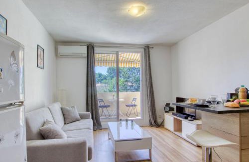 Les Lecques Apartment | Studio Les Lavandes-18 by Interhome
