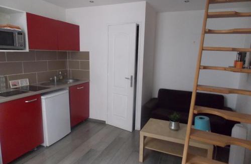 Avignon City Centre Apartment | studio MEZZANINE 2 min DE LA PLACE PIE