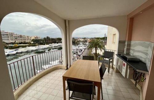Mandelieu-La-Napoule Hotel | Studio moderne - Port de Mandelieu - Proche Mer