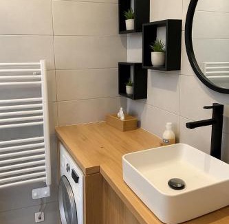 Boulouris-sur-Mer Apartment | Studio moderne et cosy à 2 pas de la mer