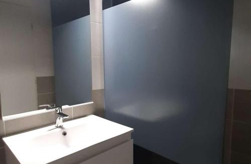 Montgenevre Apartment | Studio Montgenèvre, skis aux pieds, 2 couchages - FR-1-330D-1