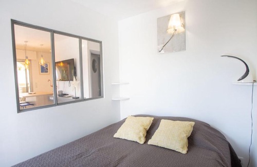 Hyeres Apartment | Studio Port de La Gavine-25 by Interhome