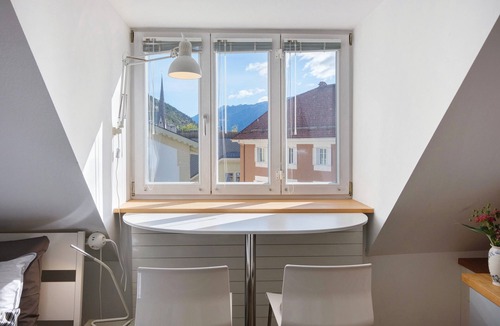 Silandro Apartment | Studio 'Sommavilla - Small' with Mountain View and Wi-Fi