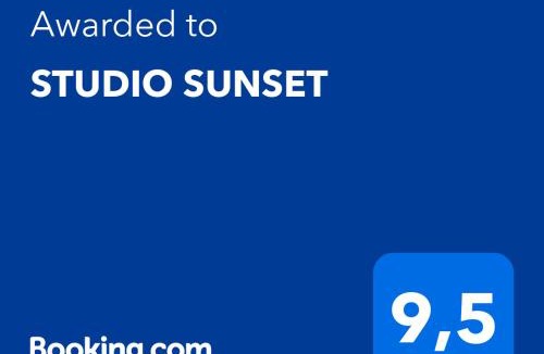 Sausset-les-Pins Apartment | STUDIO SUNSET