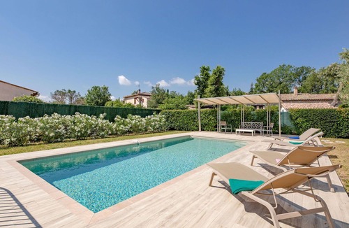 Saint-Cezaire-sur-Siagne House | Stunning private villa for 6 guests with WIFI, private pool, TV, terrace and pets allowed