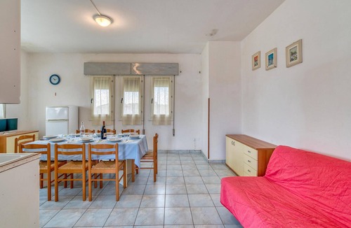 Rosolina Mare Apartment | Stunning apartment in Rosolina Mare -RO- with house sea view