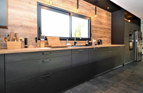 Montfavet House | Stunning home in Montfavet
