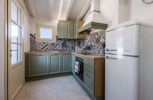 Poggio a Caiano Villa | Stunning private villa with WIFI, A/C, hot tub, pets allowed and panoramic view, close to Florence