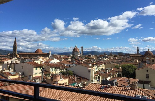 Santa Maria Novella Apartment | Stunning Spacious Historic Center View Apt - High speed Wi-FI - Elevator - AC