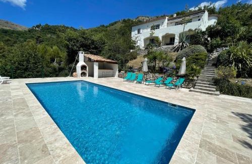 Tourrettes-sur-Loup Villa | Stunning Villa 5 bedroom Heaven on earth