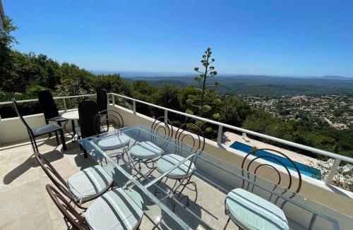 Tourrettes-sur-Loup Villa | Stunning Villa 5 bedroom Heaven on earth