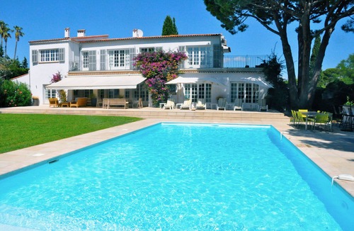 Cap-d'Antibes Villa | Stunning villa near beach with large pool. Sleeps 15
