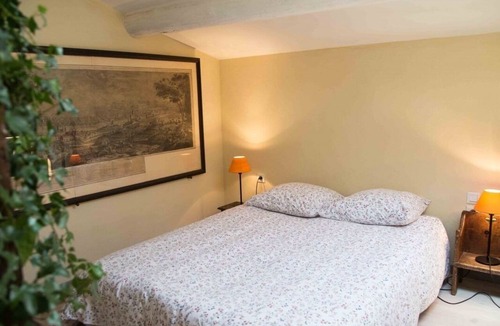Villeneuve-les-Avignon Bed & Breakfast | Suite Côté Jardin-Suite-Family-Ensuite with Bath-Garden view