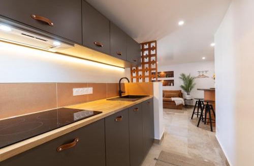 Apt Apartment | Suite Colorado Provençal- Apt Centre & Clim