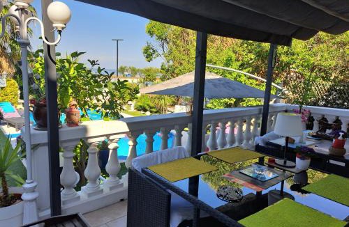 Perols House | SUITE-Junior -Villa HÉLÈNE - Montpellier Sud - aéroport- PISCINE Privée-2mn des plages