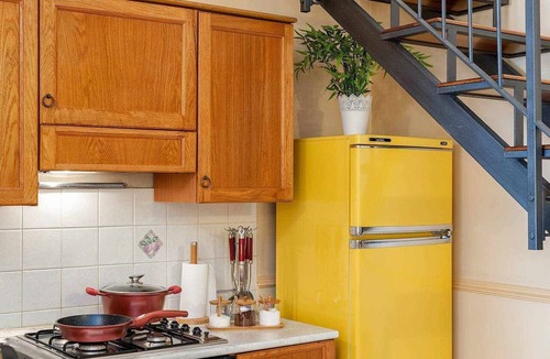 Catania City Centre Apartment | Suite with a Balcony at the Teatro Massimo
