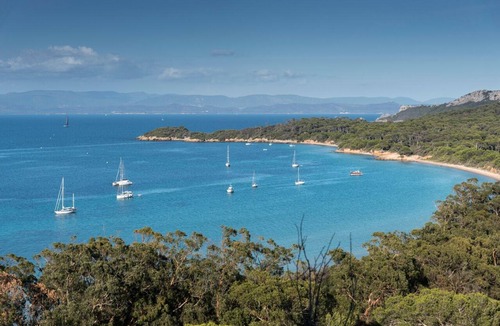 Toulon - Hyeres Boat Rental | Sun-Kissed Sailing Adventure in Provence-Alpes-Côte d'Azur