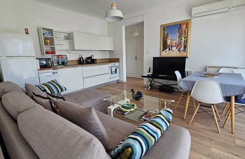 Cannes Apartment | Super Appart 50 m from Martinez and the Croisette