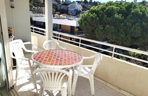 Cannes Apartment | Super Appart 50 m from Martinez and the Croisette
