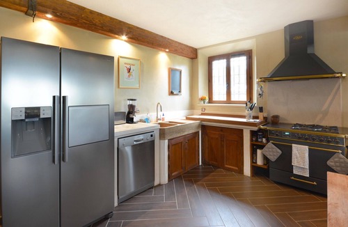 Arles Villa | Superb provencal villa with heated pool in Moulès, in Camargue - 12 persons