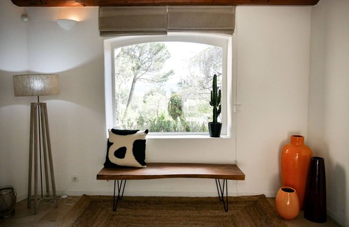 Roussillon Villa | Superb renovated Provencal villa with heated pool, in a quiet pine forest