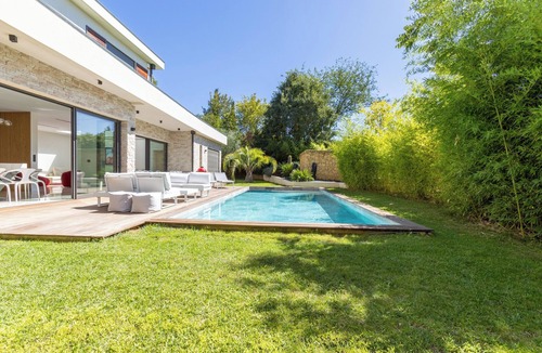 Est Villa | Superb villa in Aix en Provence, with swimming pool, near the historic center
