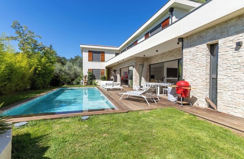 Est Villa | Superb villa in Aix en Provence, with swimming pool, near the historic center