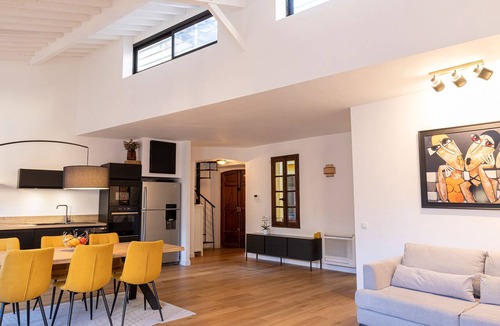Mazarin Quarter Apartment | Superbe Appartement 3ch Avec Terrasse et Ascenseur Centre Ville