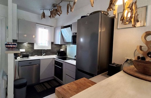 Port Cogolin Apartment | Superbe Maison de Pêcheur en Duplex – Les Pieds dans l'Eau à Port-Cogolin