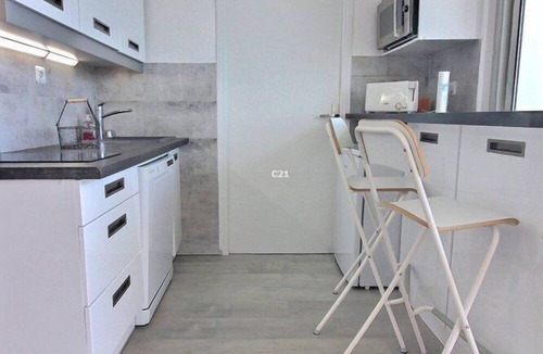 La Cote Radieuse Apartment | Superbe T2 Moderne,wifi, Climatisé Face Mer, Piscine et Parking