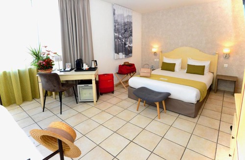 Gemenos Hotel | Sure Hotel by Best Western Gemenos en Provence