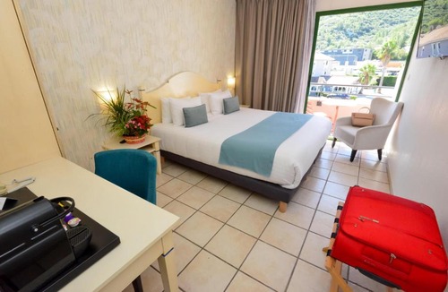Gemenos Hotel | Sure Hotel by Best Western Gemenos en Provence