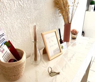 Hyeres Apartment | T2 cocon à 2 min de la plage Clim, Wi-Fi & équipé