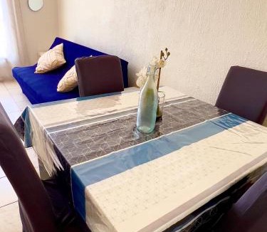 Hyeres Apartment | T2 cocon à 2 min de la plage Clim, Wi-Fi & équipé